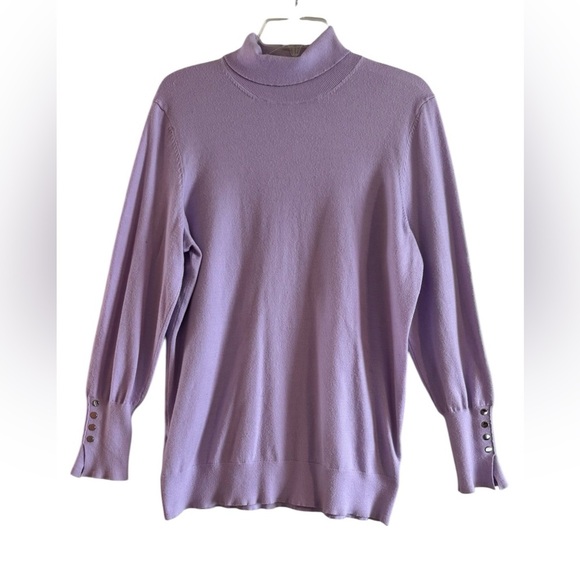 TORRID Lavender Mock Neck Sweater Button Cuff Detail Size M Lightweight Kni - Picture 2 of 7